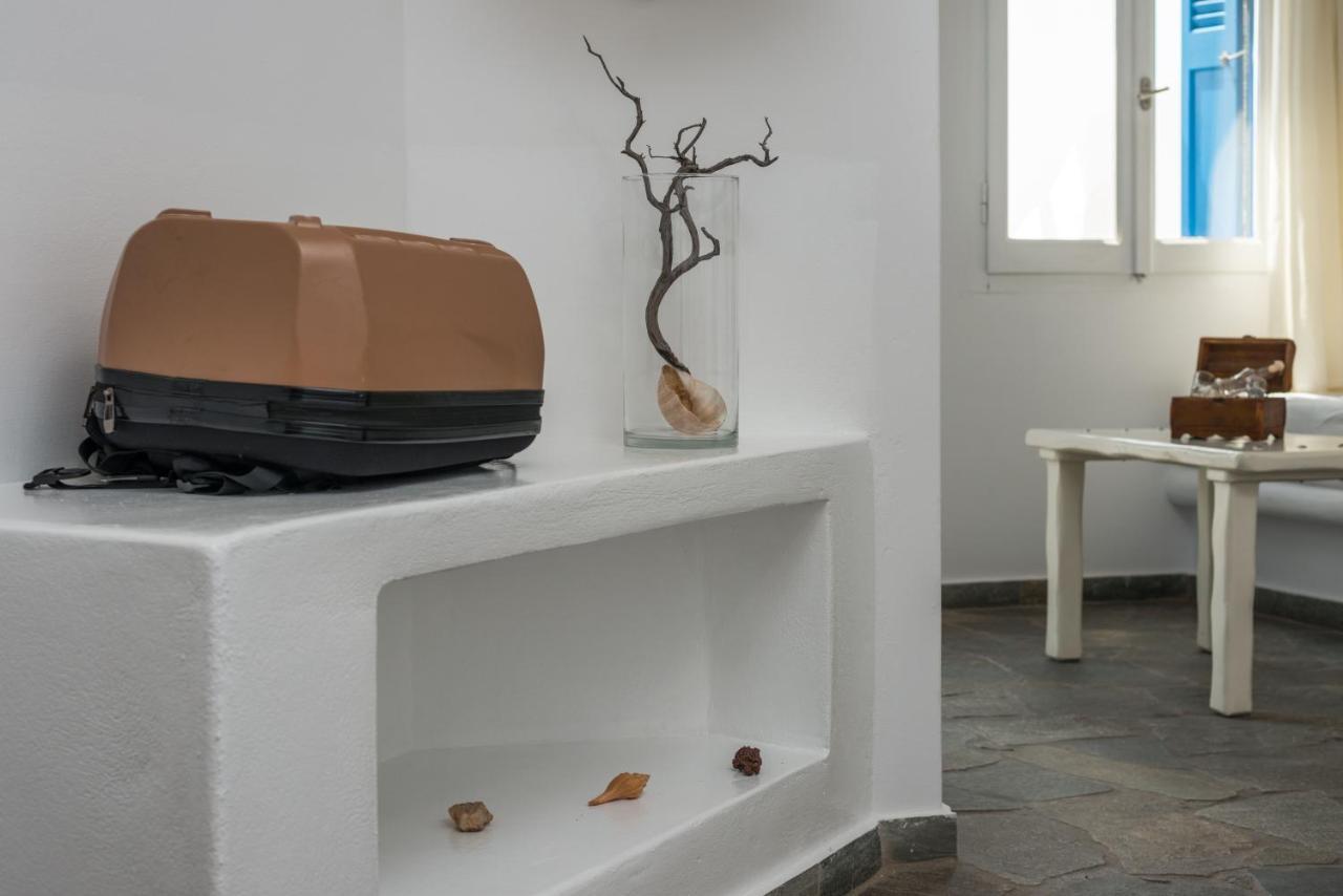 Hotel Psaravolada Milos 3*